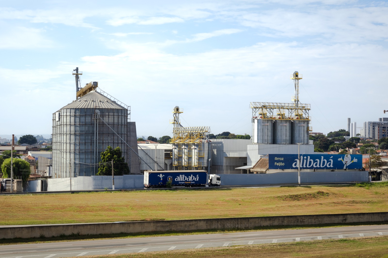 Alibabá Alimentos, rumo aos 65 anos de tradição, marca presença no Sou + Agro, em Itu